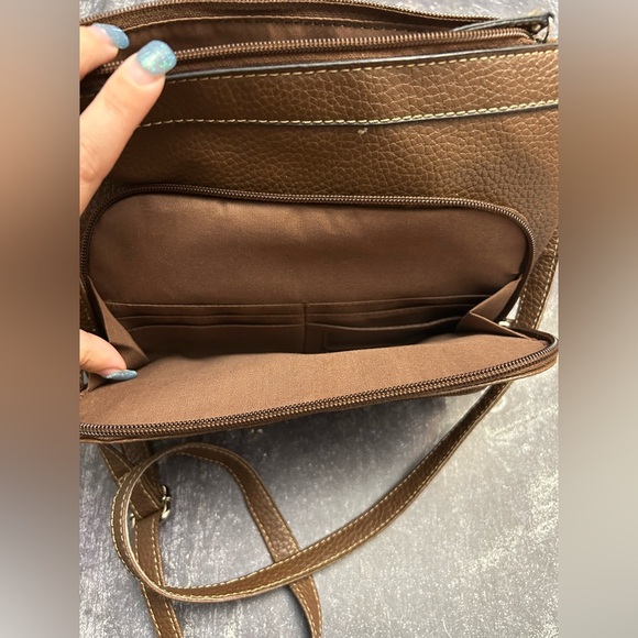 Jaclyn Smith Pebbled Brown Handbag - Picture 4 of 6